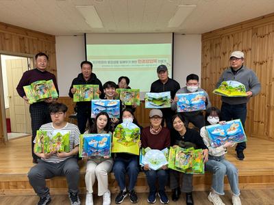 사천시자원봉사센터, 환경팝업북 만들기 프로그램 진행